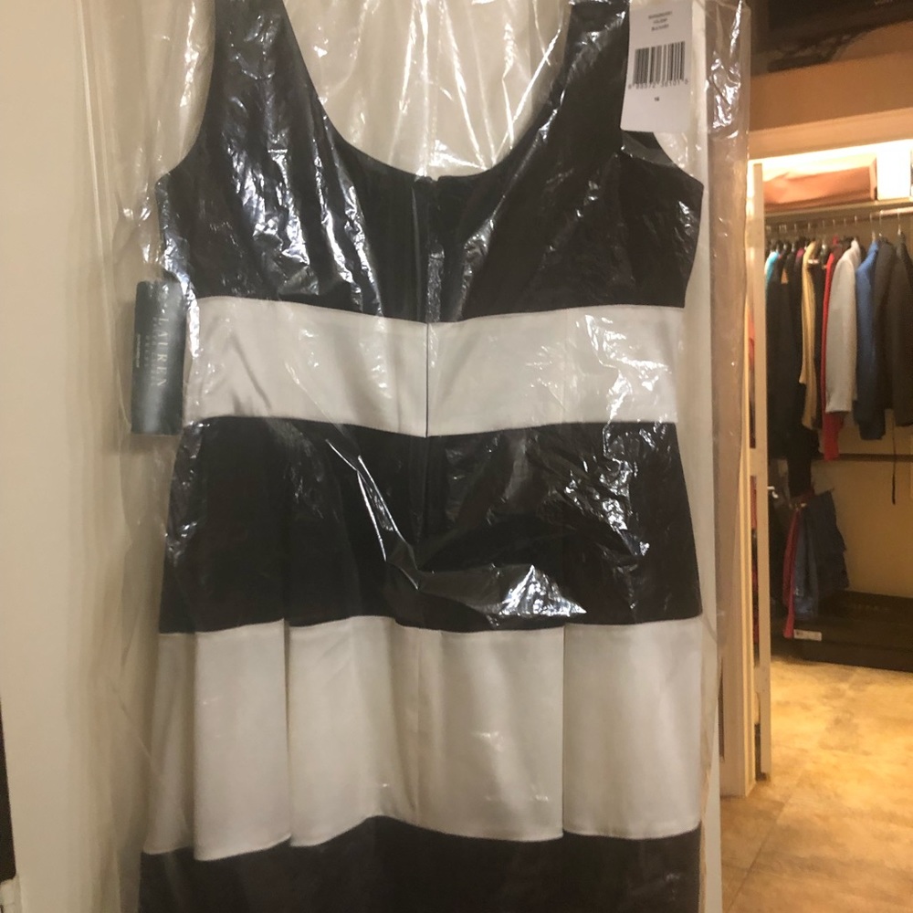 Dress Holiday party